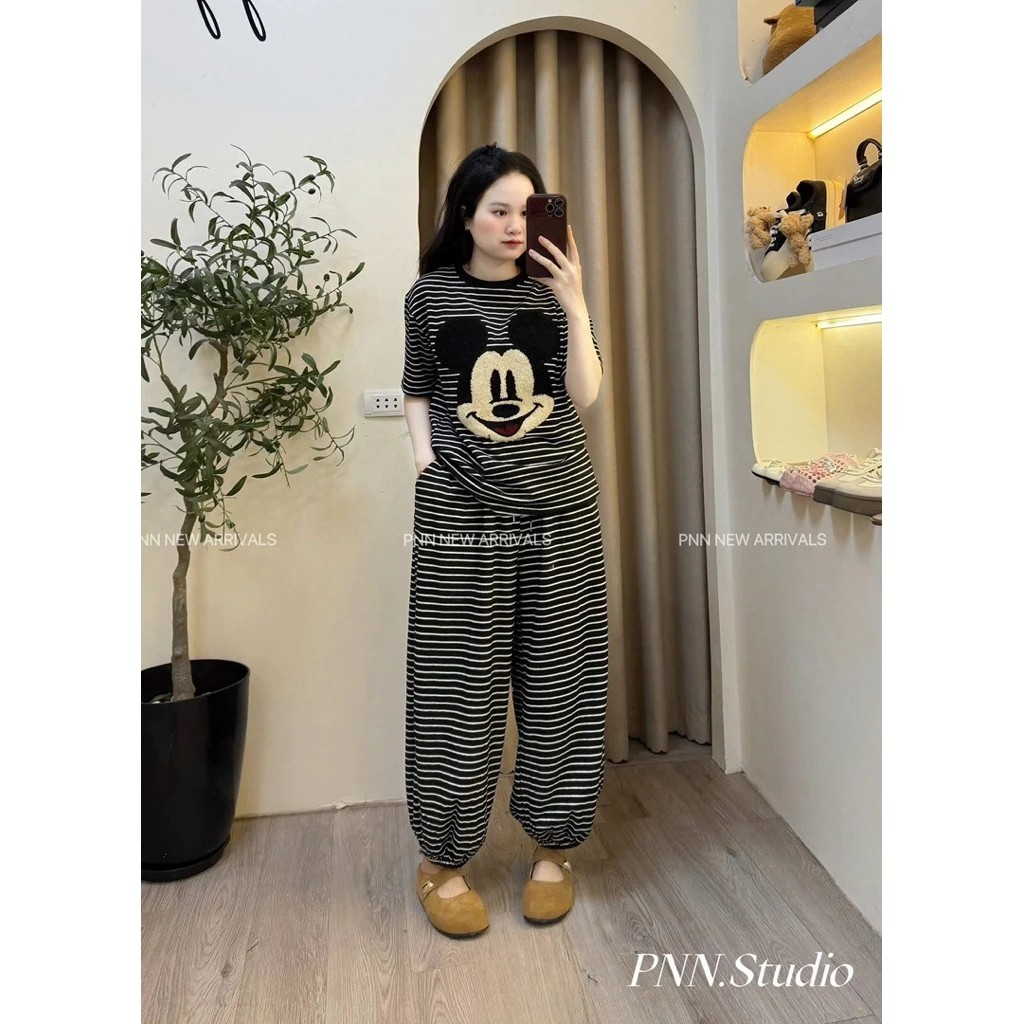 Sét Bộ Nữ Hotrend Hoạ Tiết Kẻ Vằn Thêu Xù Chuột Mikey Tay Lỡ From Rộng Basic Đáng Yêu