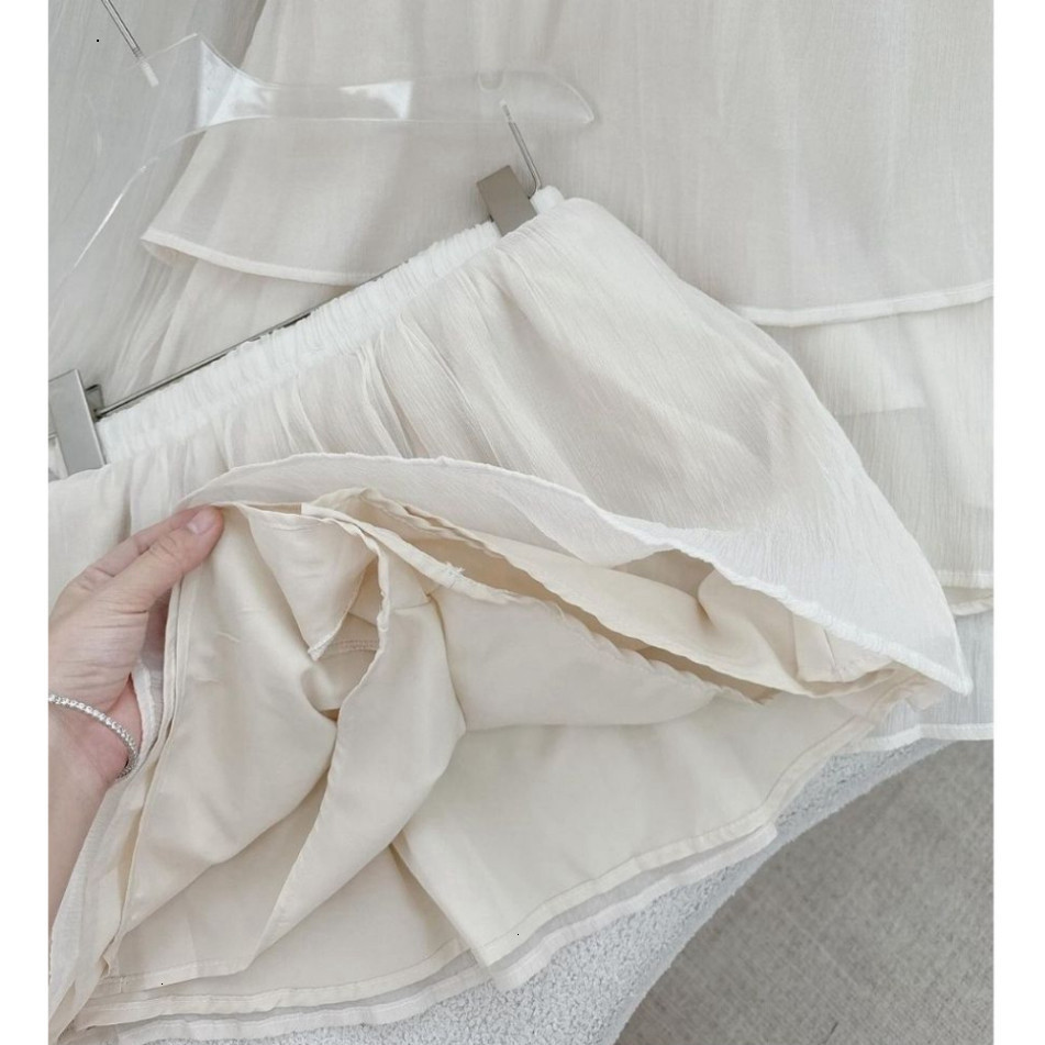 Set Áo Tơ Mix Chân Váy Xoè Tiểu Thư, Thiết Kế Họa Tiết Cổ Ngọc Chất Tơ Mềm Phong Cách Nữ Tính Điệu Đà
