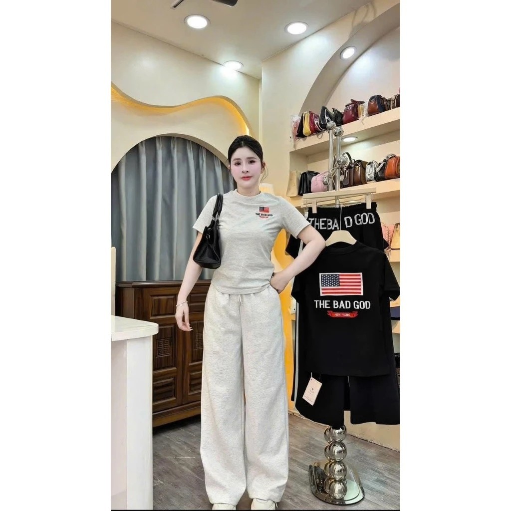 Bộ Áo Thun Babytee Cổ Tròn Ôm Dáng in Cờ Mỹ Giả Thêu Mix Kèm Quần Dài In Chữ Hotrend 2026