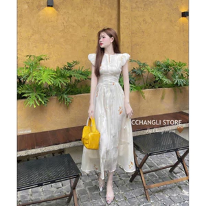 Đầm thời trang nữ mặc đi chơi sang trọng chất tơ cổ tròn xẻ tay ngắn 2 lớp hoạ tiết hoa dáng dài maxi sang chảnh S