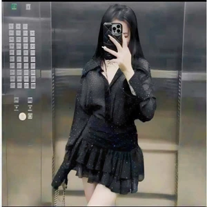 Set Váy Sơ Mi Đính Đá, Áo Tay Dài Dáng Rộng Mix Chân Váy Tầng Xoè, Mặc Được Hai Kiểu Shop Uyên Fashion