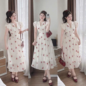 Đầm dáng dài qua gối chất vải tơ nến in hoạ tiết bông hoa đỏ cổ tròn khoá kéo tay ngắn dễ thương dịu dàng Shop Uyê