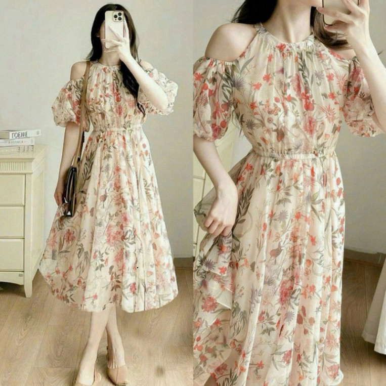 [New] Đầm thời trang nữ chất voan hoa cổ yếm hở vai tay ngắn chạy thun eo dáng váy dài xoè maxi trẻ trung, sang trọng QC