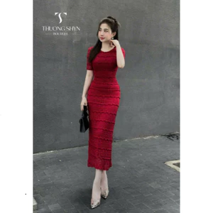Đầm ren dáng body cổ tròn tay ngắn dáng ôm dài maxi mặc tôn dáng xinh tuyệt Shop Tina Fashion Shop Uyên Fashion