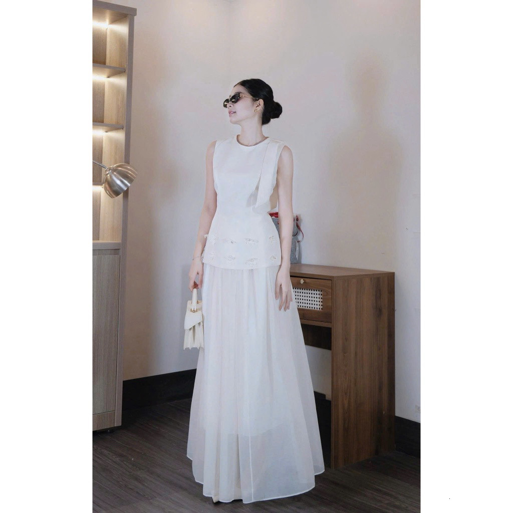Set váy thời trang Nữ xu hướng mới áo tapta sát nách đính bông tỉ mỉ mix váy tơ dáng dài xòe lưng chun co giãn