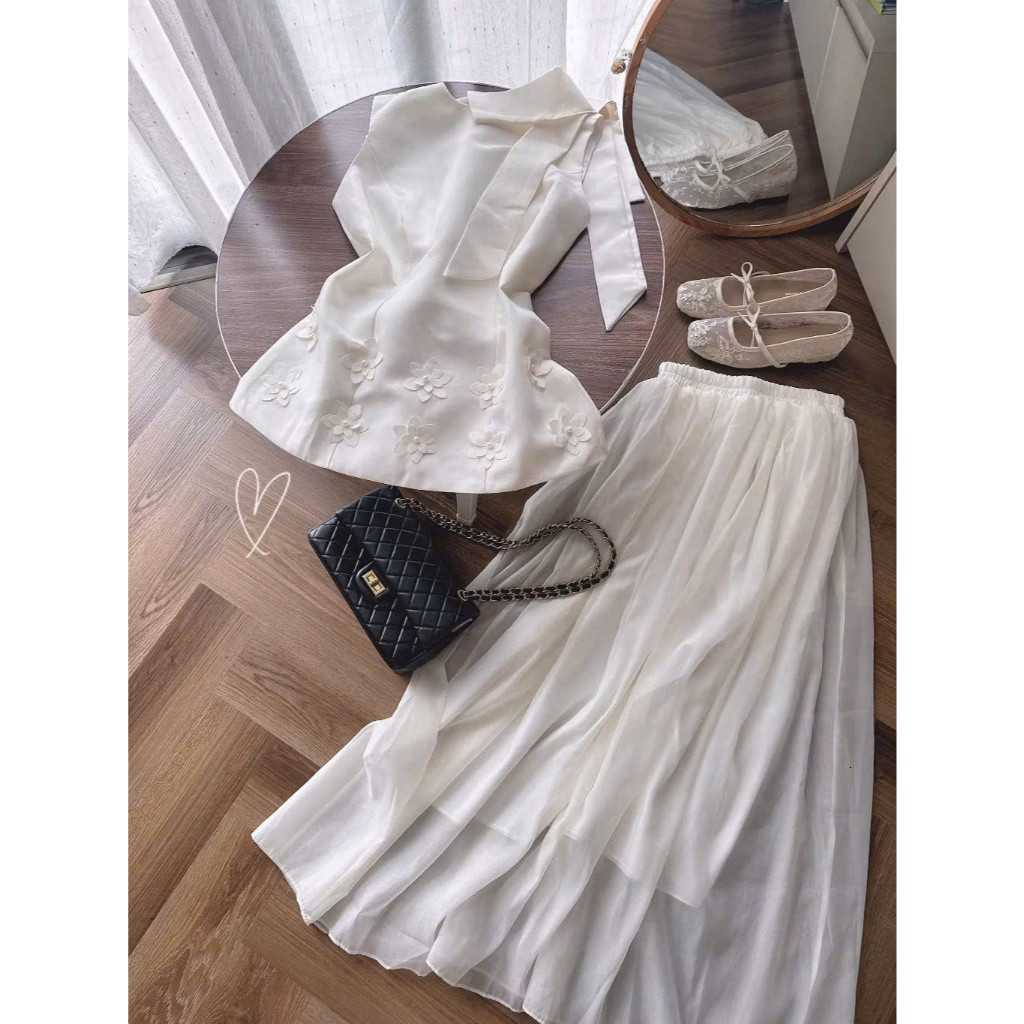 Set váy thời trang Nữ xu hướng mới áo tapta sát nách đính bông tỉ mỉ mix váy tơ dáng dài xòe lưng chun co giãn