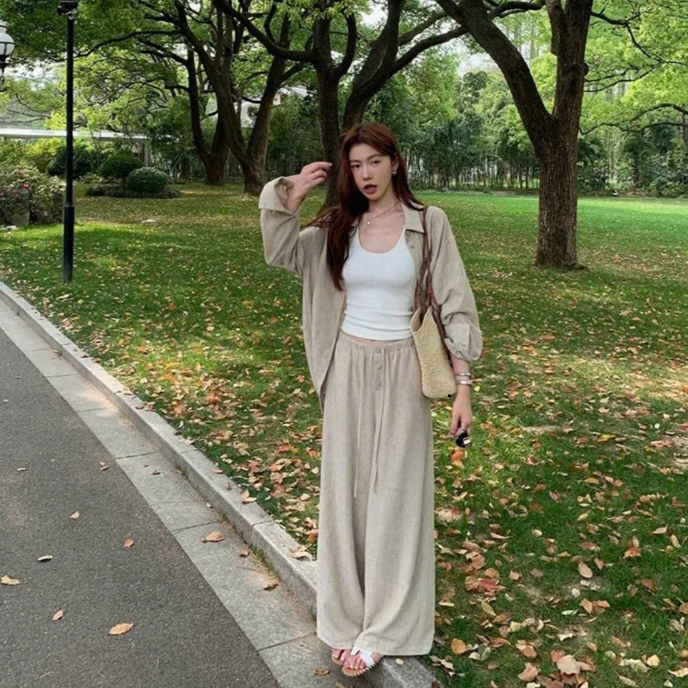 Set thiết kế 3 món: Sơ mi nude oversize TD + áo 3 lỗ + quần suông