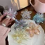 Kẹp Tóc Hoa Gốm Tráng Kim 8CM – Phong Cách Sang Trọng