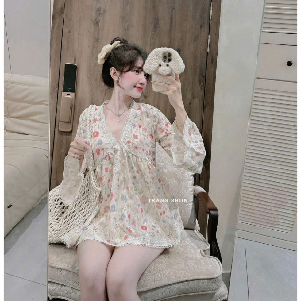 [Luna chọn] Áo Babydoll Cổ V viền Ren Thêu Hoa Nổi Tay Loe form xoè Shopbostore Luna