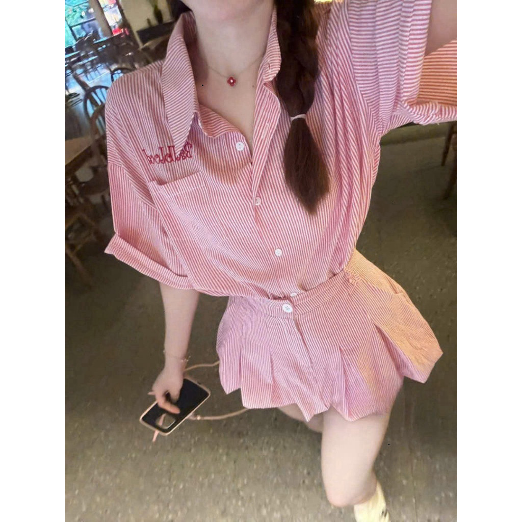 [Luna chọn] Sét 3 món đùi bí chất sọc xốp áo sơ mi tay ngắn kẻ sọc kèm áo lót thêu chữ phối quần bí ngắn giả váy lai ren