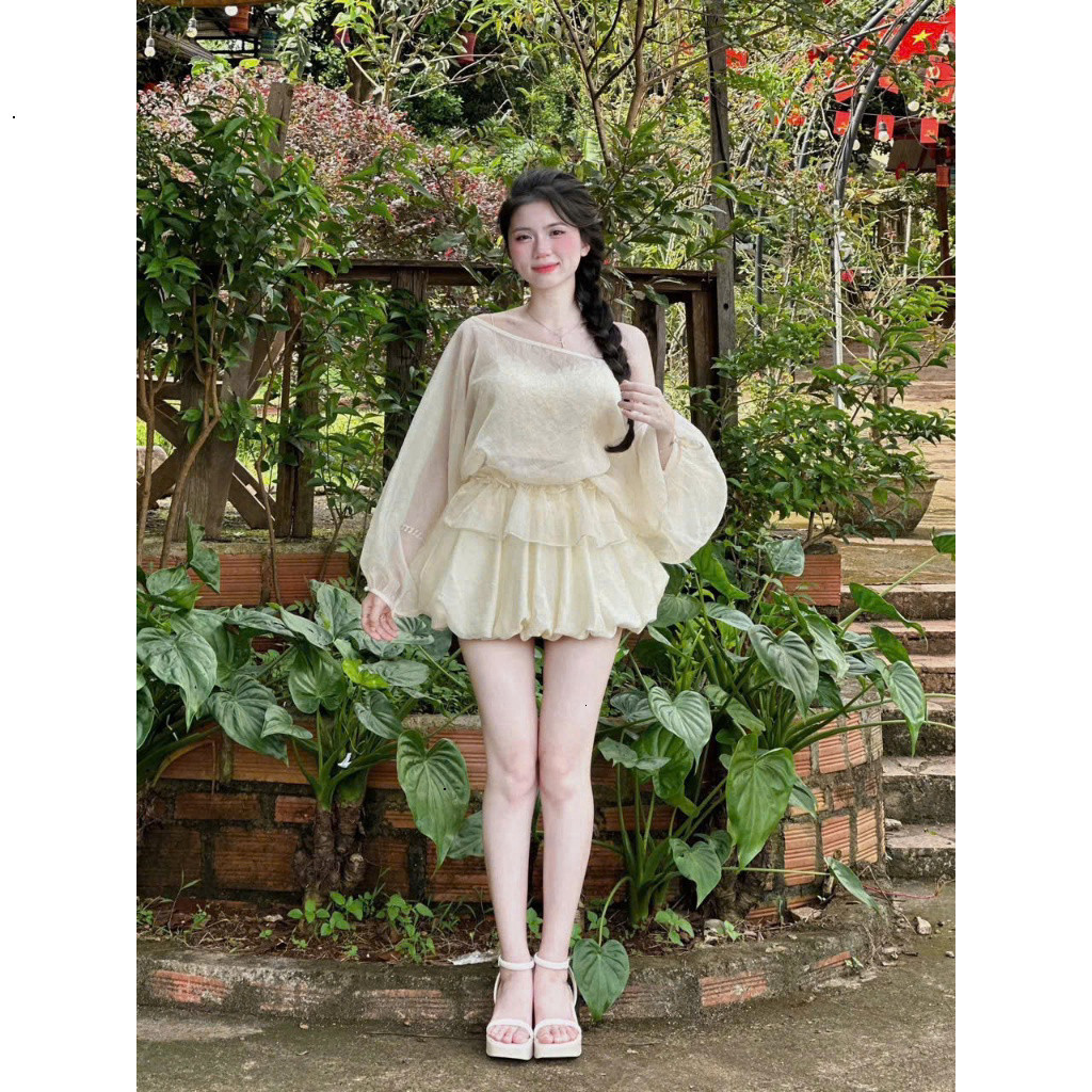 [Luna chọn] Set váy thời trang Nữ hot trend áo tơ lệch vai dài tay kèm lót ren 2 dây trong phối váy tuyết mưa dáng bí si