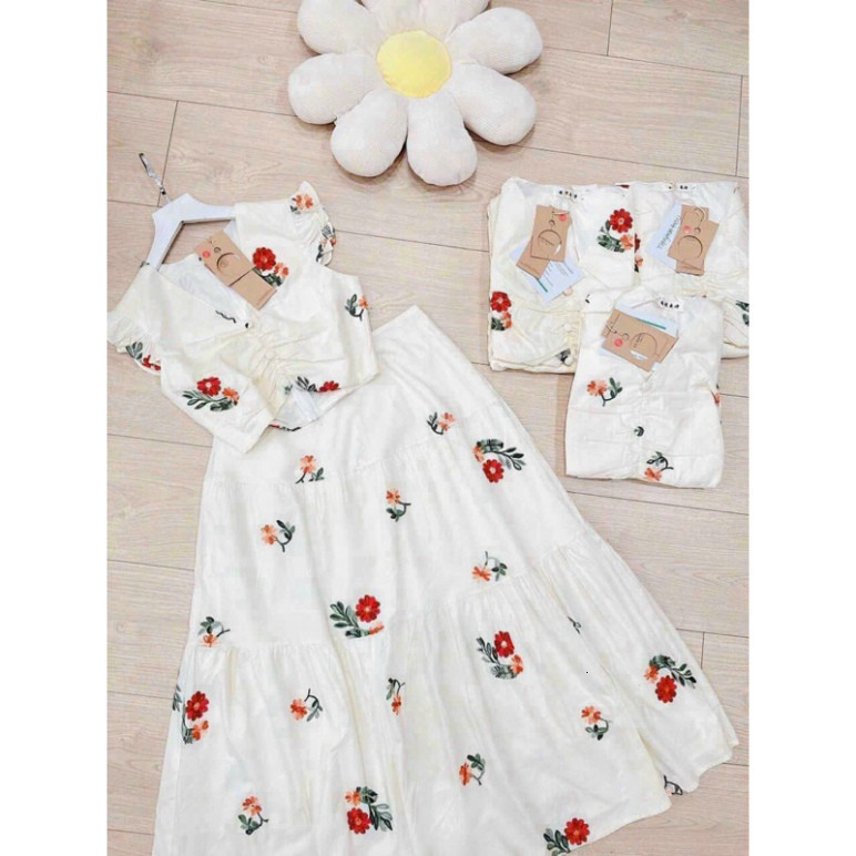[Luna chọn] Sét váy thời trang nữ mặc đi biển chất lụa ý in hoa xinh cổ v nút bọc cánh tiên mix chân váy mocking váy xoè