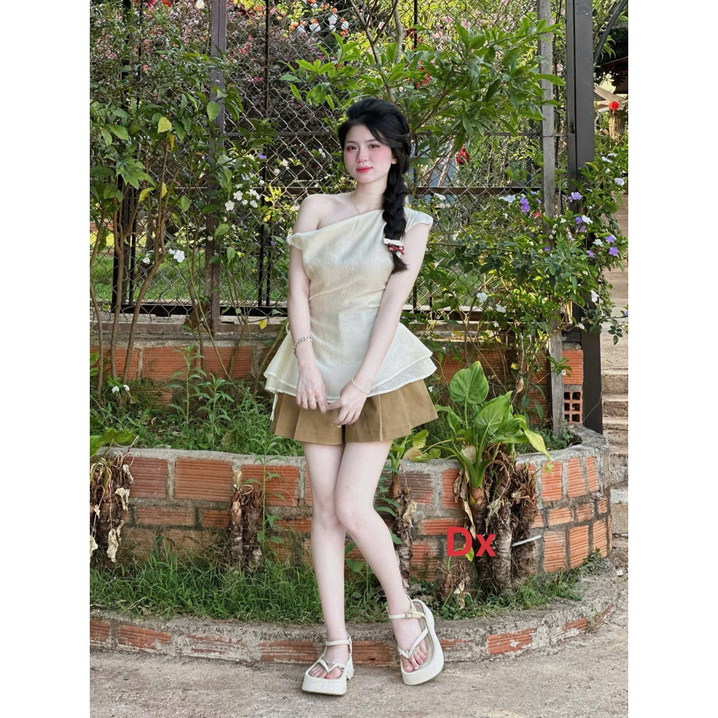 Set bộ thời trang nữ siêu dễ thương chất vải áo tơ lệch vai chiết eo nhẹ nhàng phối quần cotton hàn giả váy xinh