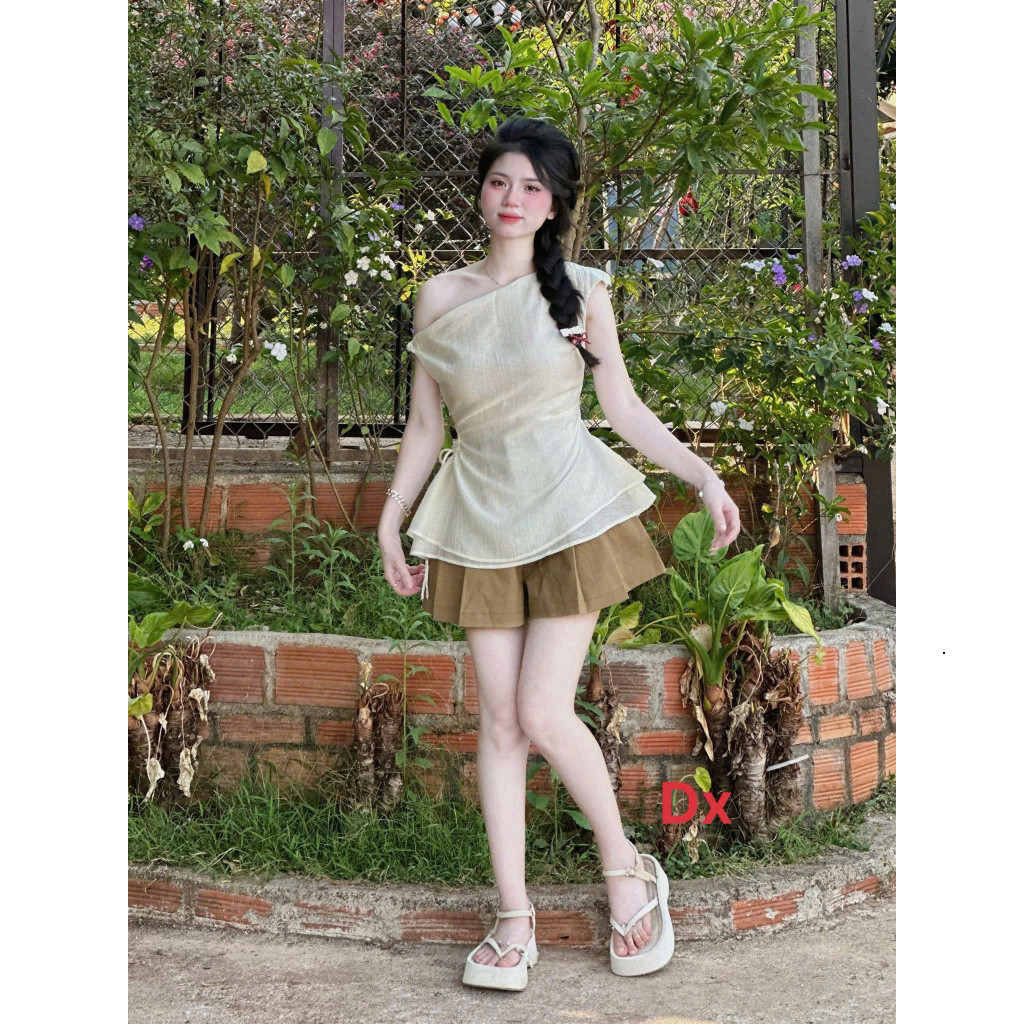 Set bộ thời trang nữ siêu dễ thương chất vải áo tơ lệch vai chiết eo nhẹ nhàng phối quần cotton hàn giả váy xinh