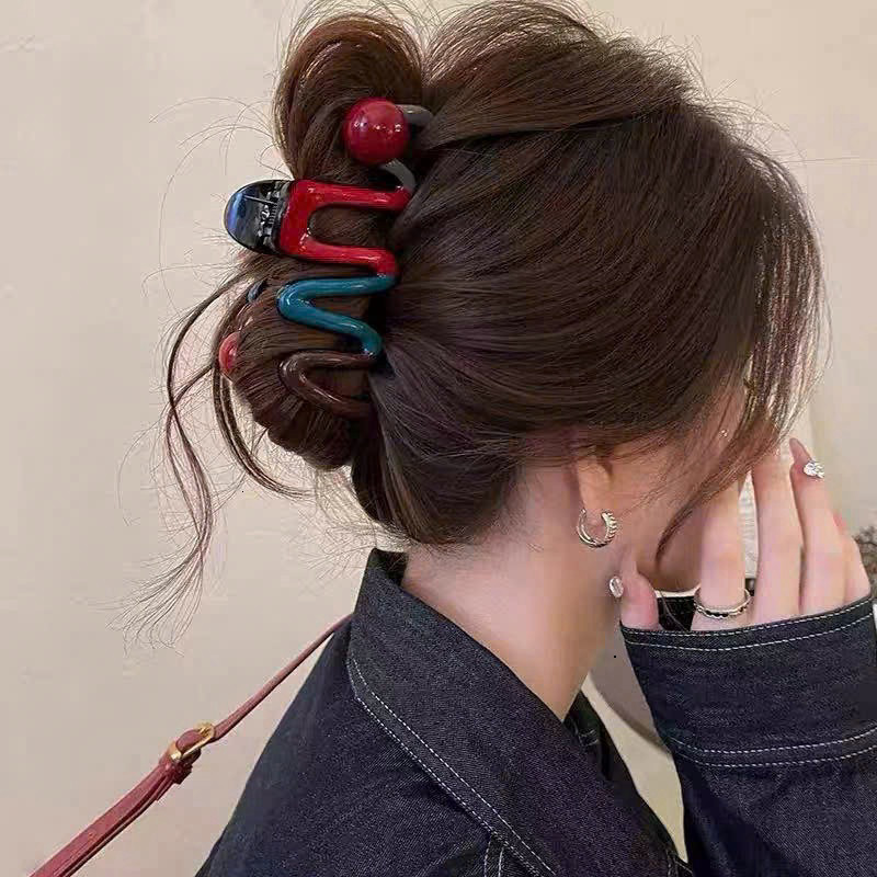 Set 4 kẹp tóc thời trang cá tính siêu xinh – lựa chọn hoàn hảo cho nàng yêu thích sự tiện lợi nhưng vẫn nổi bật 05 ntt95