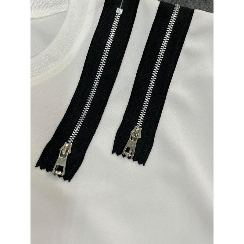 Áo Thun Cổ Tròn Nữ Nam 4 Khoá Ngắn Ôm Gọn Top Menswear Hot Trend 2026