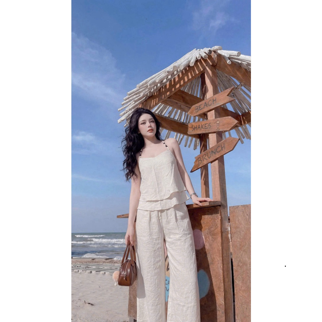 Set bộ thời trang nữ chất đũi mềm áo kiểu dây yếm mát mẻ áo tà bèo sành điệu quần ống rộng đi biển thoải mái Monfashion