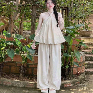 Set bộ áo cổ yếm hở lưng và quần ống rộng chất vải dù đẹp chuẩn hình Monfashion