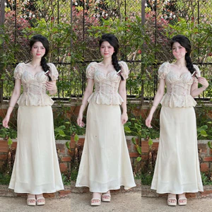 Set áo voan hoa và chân váy body suông dài Monfashion