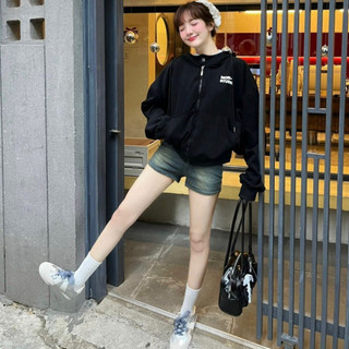 Mon Studio – Áo khoác hoodie zip BOXY có nút bấm, dập nổi, in nổi ,có túi trong UNISEX NAM NỮ2025 2026.....