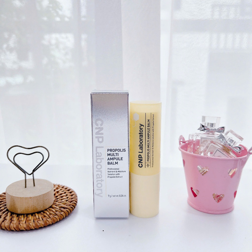 Thanh Dưỡng Đa Năng Keo Ong CNP Laboratory Propolis Multi Ampule Balm Giúp Da Mềm Mịn Sáng Khoẻ 7g