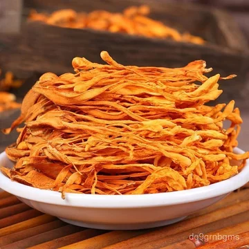 Hoa đông trùng hạ thảo150g Sản phẩm tươi ngon từ trang trại: Nấm đông trùng hạ thảo có bào tử dùng để nấu súp.