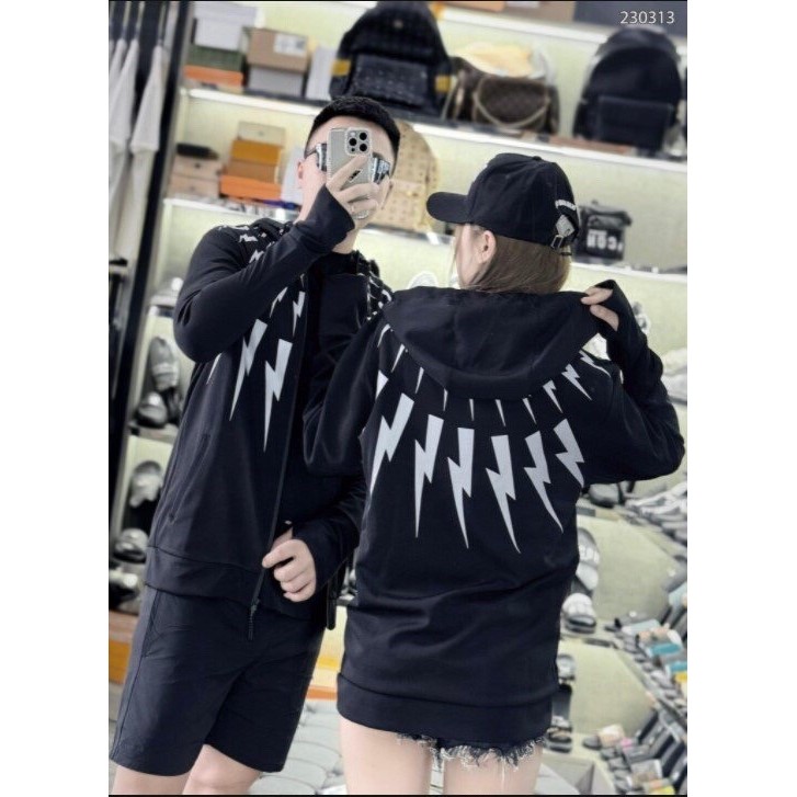 Áo Chống Nắng Oversize In Tia sét Quanh Cổ Hàng Poly Dày Dặn Chuẩn Chất Boy Phố Xịn