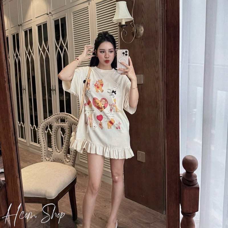 Đầm thun nữ dáng ngắn cổ tròn in hoạt hình gấu pooh dễ thương dáng rộng babydoll mặc nhà dạo phố HCOM26119
