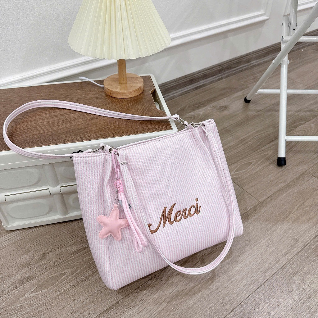 Túi Tote Merci Sọc Pastel Hàn Quốc Kèm Charm Sao Cute Đựng A4 Đi Học Đi Chơi Đi Biển DK213