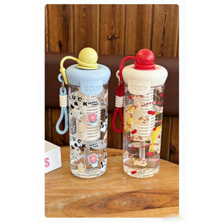 [HOT] Bình đựng nước Xcup trong suốt Kèm Ống Hút Silicone Và Quai Xách bình nhựa Lucky 600ml có lõi lọc trà kèm ống hút