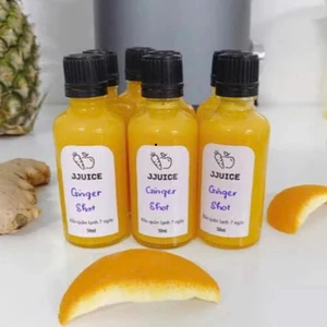 Chai thuỷ tinh BlingBox - (COMBO) 20-50-100 Chai Thủy Tinh 30ml Trong Suốt Nắp Nhựa Đựng Ginger Shot Nước Ép Gừng Healt