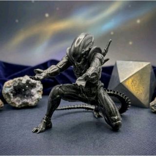Giá đỡ bút mô hình Batman cao 10cm – Decor bàn làm việc độc đáo
