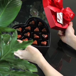 Socola Hộp Quà Antcholat Heart Whisper Chocolate S02 13 Trái Tim Đắng Dịu Tan Mượt Quà Tặng cao cấp