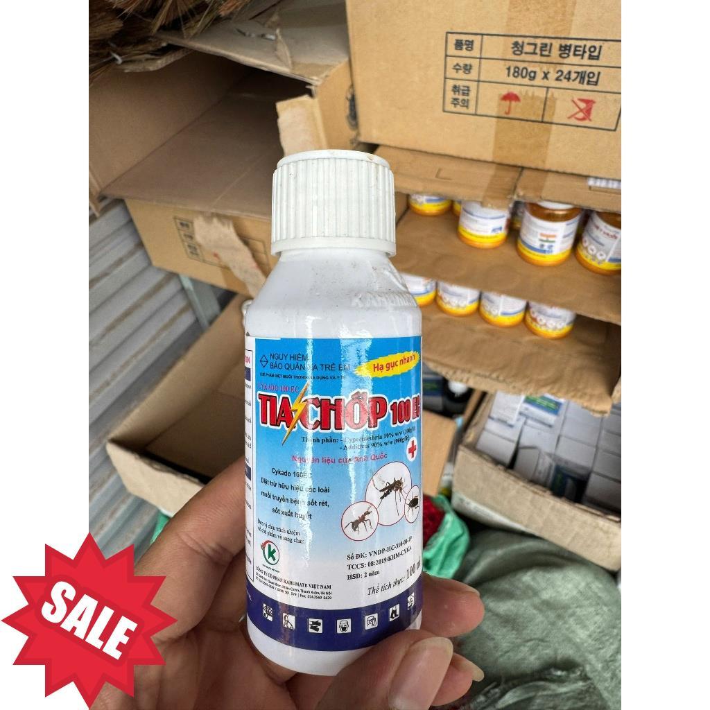 thuốc muỗi tia chớp phun -xịt trong nhàchai 100ml { bộy tế cấp phép sử dụng} .