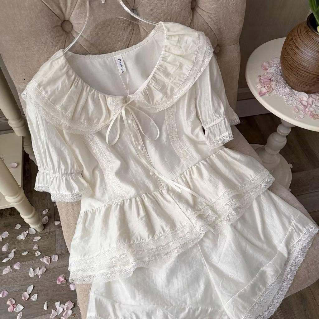 Set đồ nữ Áo tay ngắn cổ sen,set đồ babydoll phối viền ren cúc giữa dáng xòe tầng tiểu thư HCOM27575