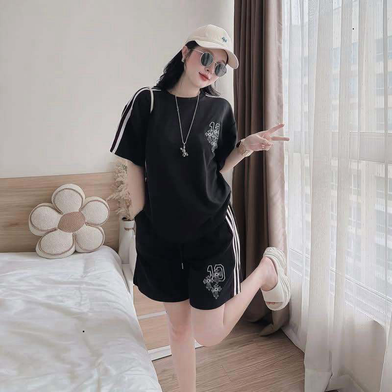 Đồ bộ nữ năng động,Set áo thun cộc tay đùi nữ form rộng giấu quần tôn dáng HCOM27617