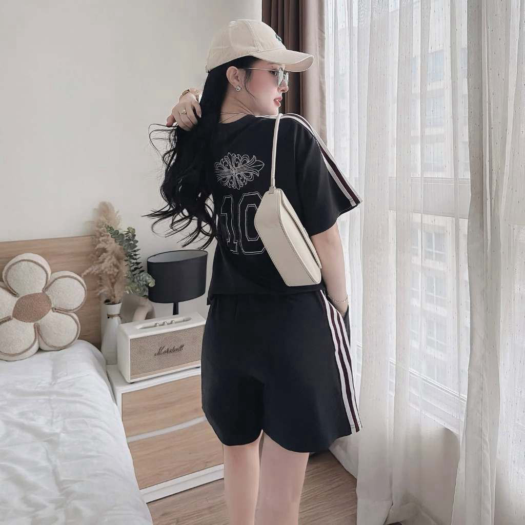 Đồ bộ nữ năng động,Set áo thun cộc tay đùi nữ form rộng giấu quần tôn dáng HCOM27617