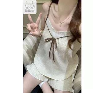 Bộ Đồ Ngủ Hai Dây Có Đệm Ngực Phong Cách Đám Mây Màu Đỏ Quần Short Cotton Địu Bộ Đồ Mặc Nhà Hai Chiếc