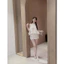 Set váy thời trang nữ phong cách sành điệu chất cotton áo cổ yếm phồng phối chân váy dáng chữ A mini họa tiết chấm bi Mo