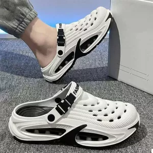 2026 Dép bốn mùa cảm giác nhẹ mới （Chống trượt và bền）