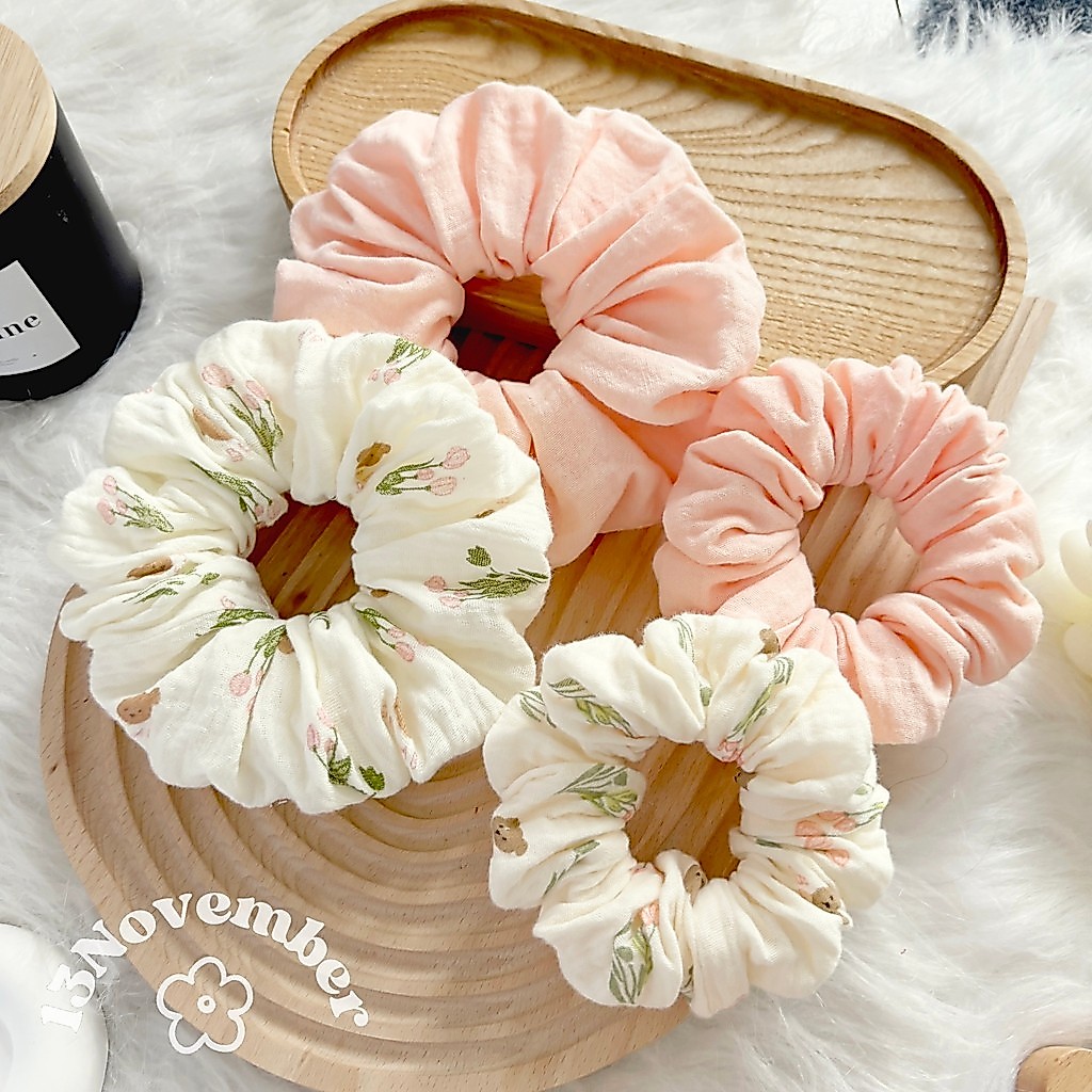 [SIÊU TO] Scrunchies Set Cột Tóc Vải Hoạ Tiết Gấu Hoa Tulip Hồng Xinh Xắn Dễ Thương Phồng To | BigBuy360 - bigbuy360.vn