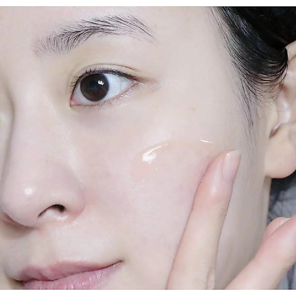 50 Gói Sample Tinh chất khởi nguồn Whoo dưỡng sáng,tăng cường tuần hoàn da-Whoo Bicheop First Care Anti-Aging Essence | BigBuy360 - bigbuy360.vn