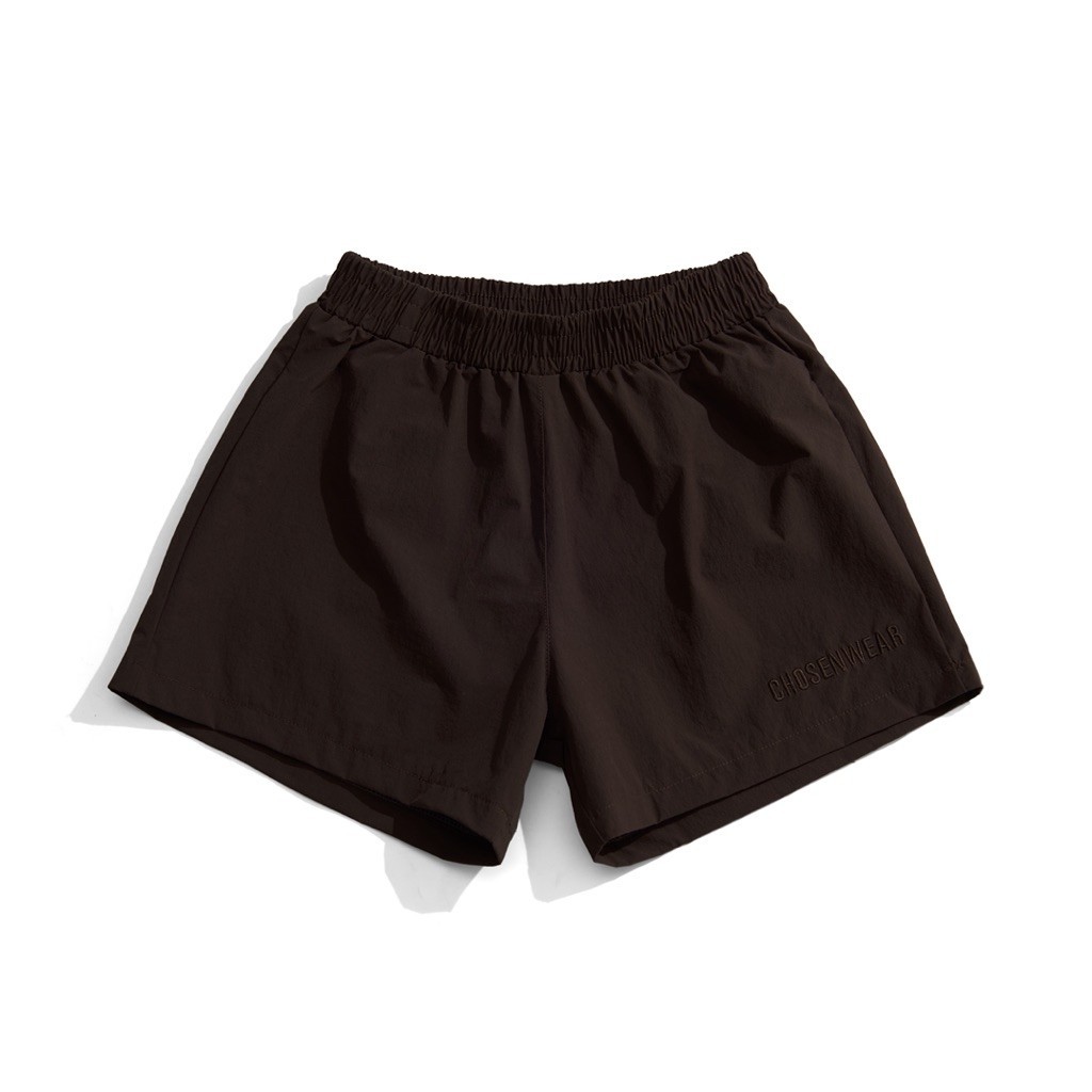 Quần short dù " CHOSEN NYLON SHORT" - form trên gối Unisex | BigBuy360 - bigbuy360.vn