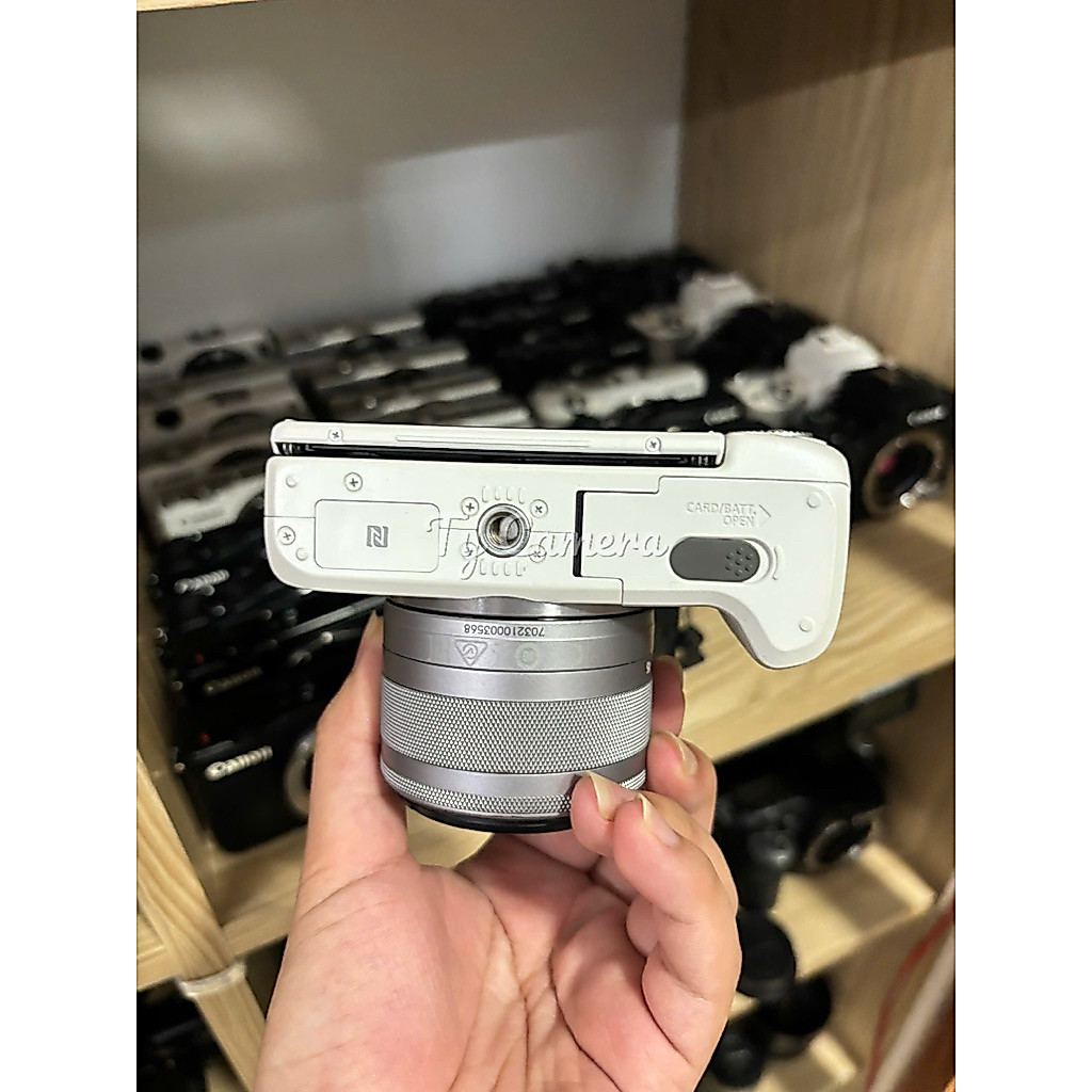 Máy ảnh CANON M3 mới 94-96% đẹp không lỗi (kèm full phụ kiện) | BigBuy360 - bigbuy360.vn