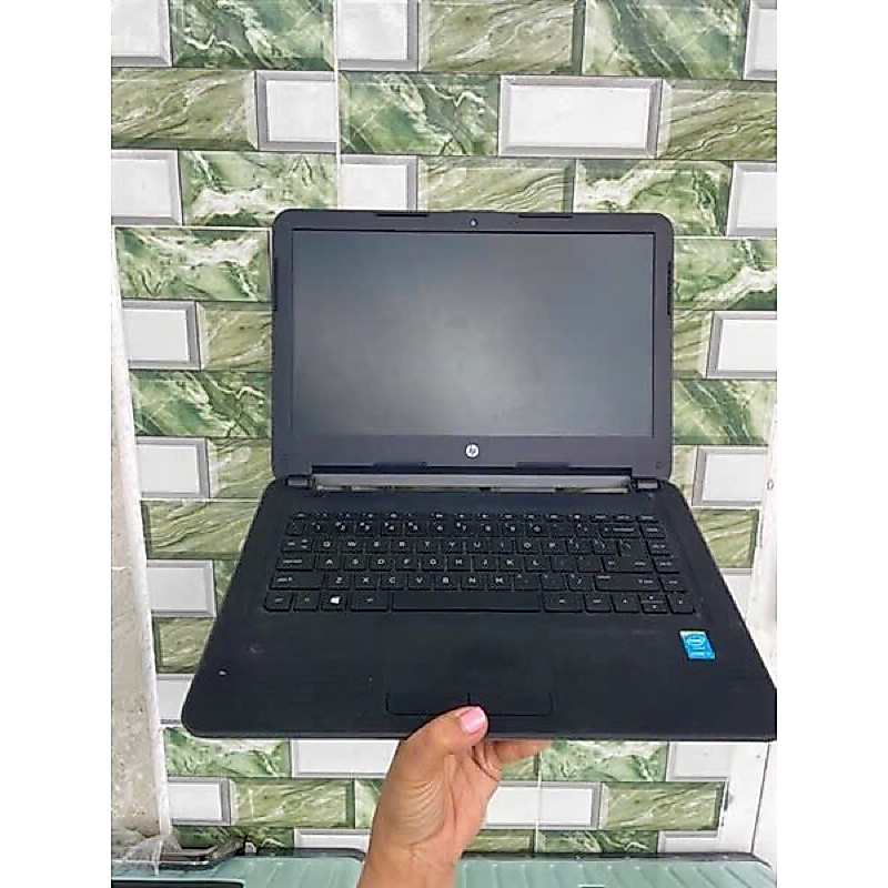 Laptop HP 240G4 giá rẻ cho sinh viên | BigBuy360 - bigbuy360.vn