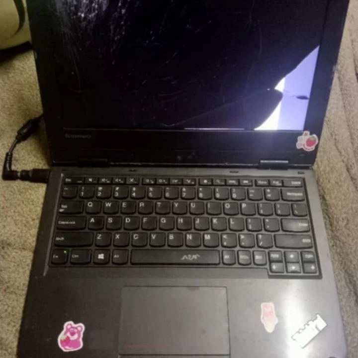 Thanh lý laptop Lenovo ThinkPad mini vỡ màn