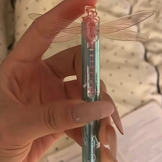 Bút Chuồn Chuồn,Bút Con Công Nhỏ Xinh Vô Tri -Tinaflower.2021