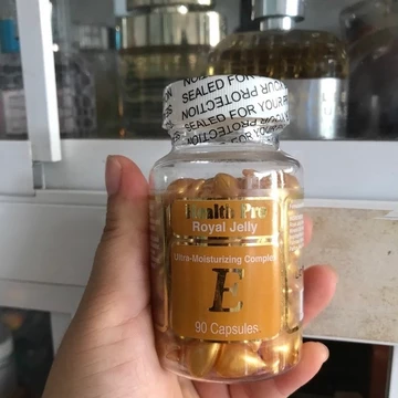 Health Pro Viên nang dưỡng da sữa ong chúa vitamin E Royal Jelly 90 viên - Sữa Ong Chúa