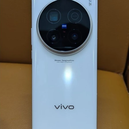 Điện thoại Vivo X100ultra 12/256 snap 8gen3 like new pin 100