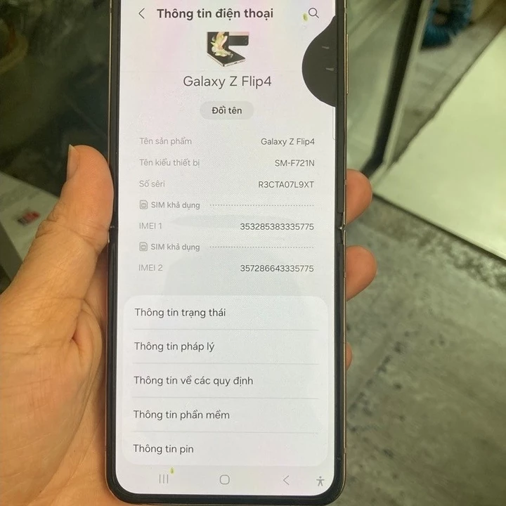 bán xác điện thoại samsung z flip 4 hư màn hình như hình